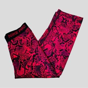 Nike leggings Nike Pro Vixen capri leggings pink and black women size XS